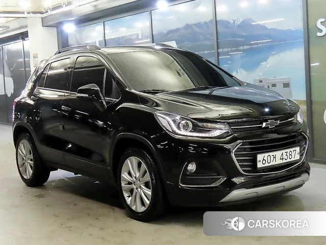 Chevrolet (GM Daewoo) The New Trax 2019 Черный из Кореи