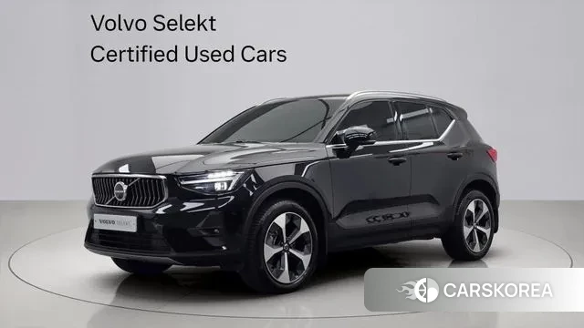 Volvo XC40 2025 Черный из Кореи