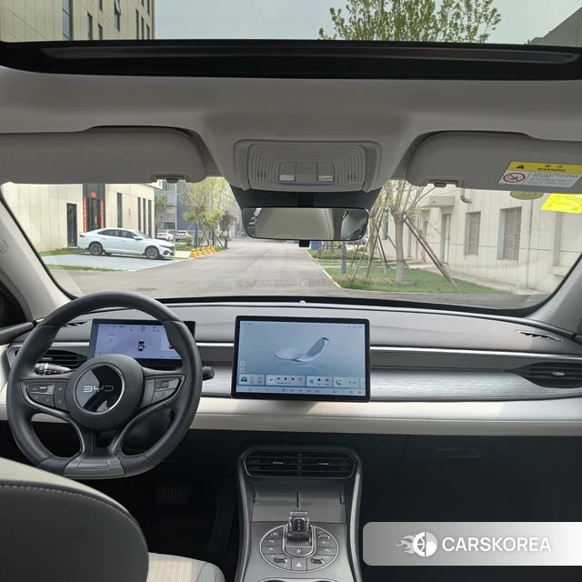 BYD Seal 05DM 2025 Белый из Китая