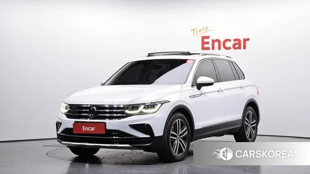 Volkswagen Tiguan second Generation 2022 Белый из Кореи