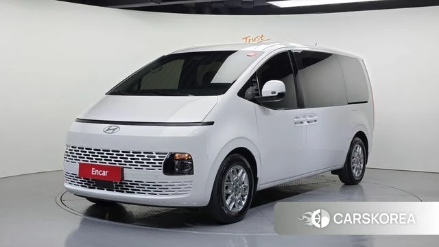 Hyundai Staria 2025 Белый из Кореи