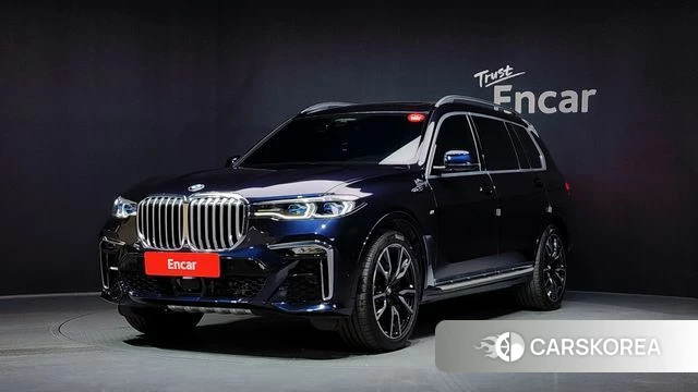 BMW X7 (G07) 2021 Черный из Кореи