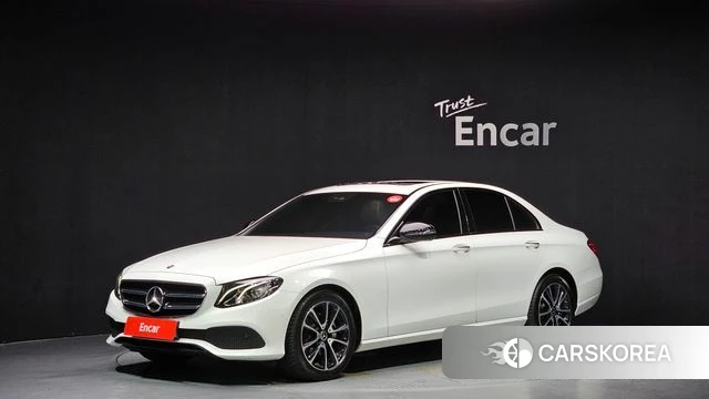 Mercedes-Benz E-Class W213 2020 Белый из Кореи