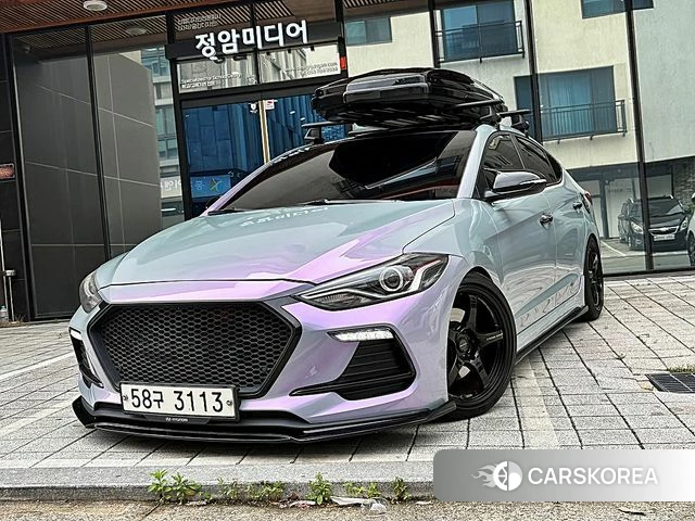 Hyundai Avante AD 2018 Светло-серебряный цвет из Кореи