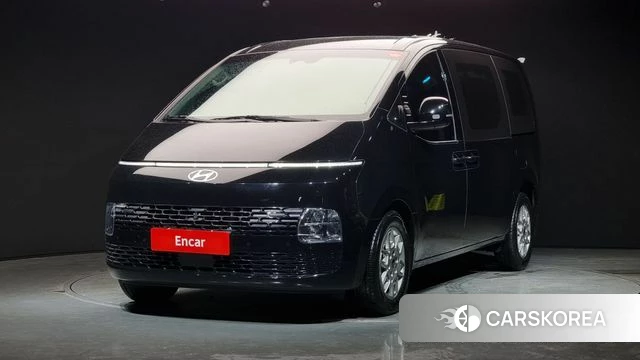 Hyundai Staria 2025 Черный из Кореи