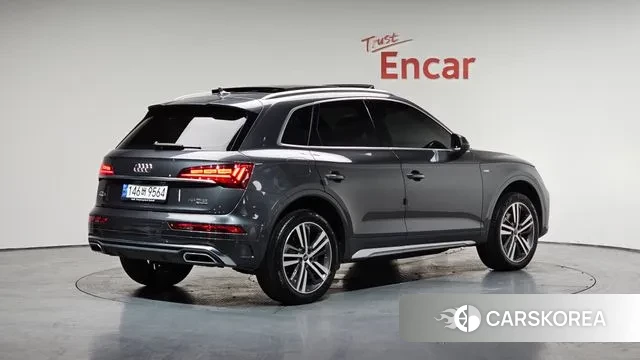 Audi Q5 (FY) 2023 Серый из Кореи