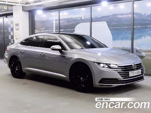 Volkswagen Arteon 2018 Серебряный из Кореи