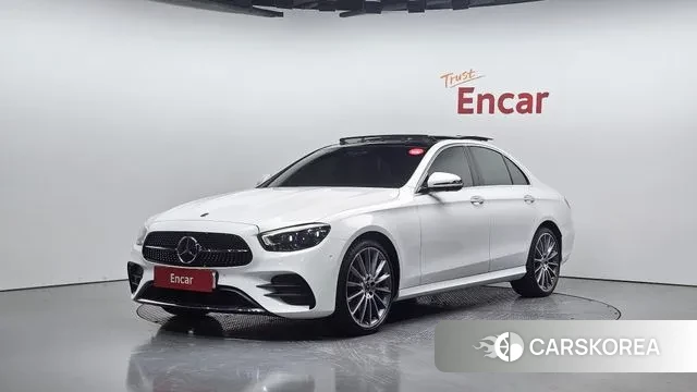 Mercedes-Benz E-Class W213 2020 Белый из Кореи