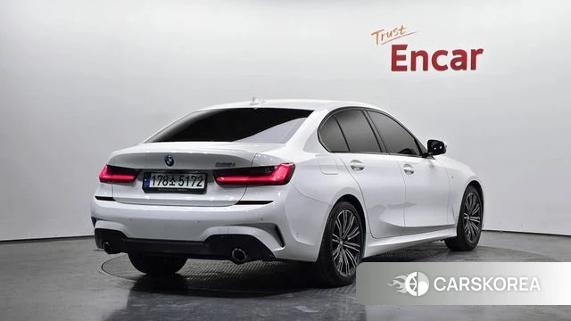 BMW 3 Series (G20) 2022 Белый из Кореи