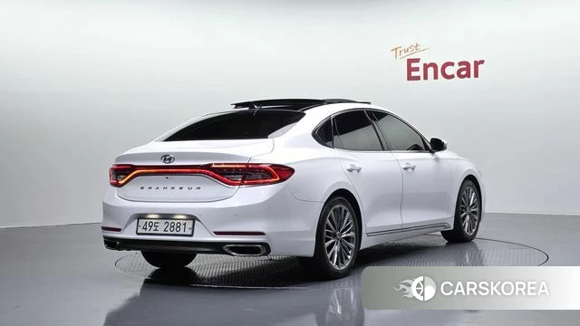 Hyundai Grandeur IG 2018 Белый из Кореи