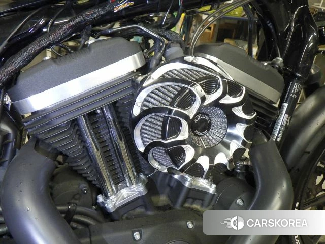 Engine photo