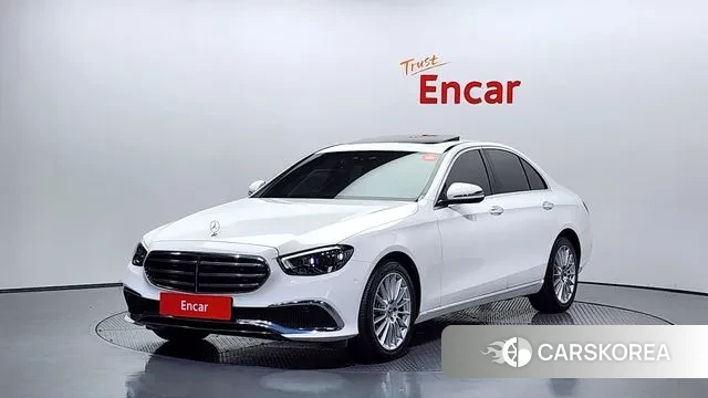 Mercedes-Benz E-Class W213 2020 Белый из Кореи