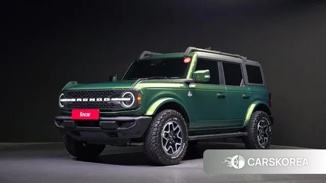 Ford Bronco 6th Generation 2023 Светло-зеленый из Кореи