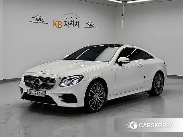 Mercedes-Benz E-Class W213 2018 Белый из Кореи
