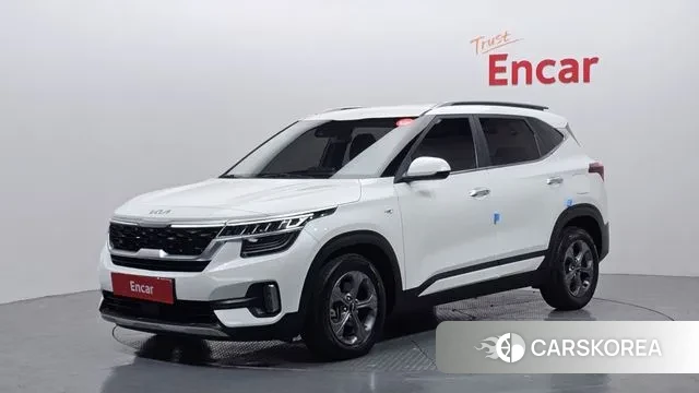 Kia Seltos 2022 Белый из Кореи