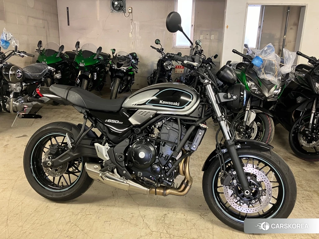 Проданный Kawasaki Z650RS 2024 из Японии