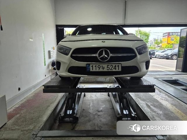 Mercedes-Benz A-Class W177 2022 Белый из Кореи