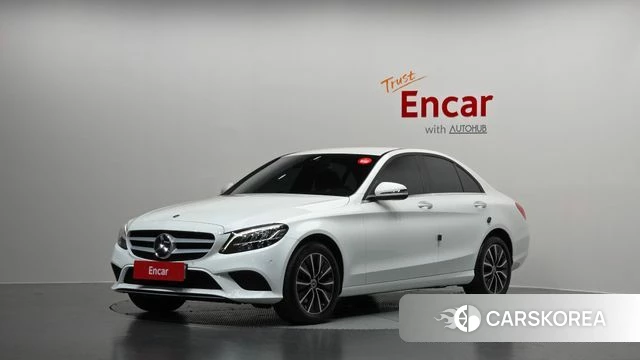Mercedes-Benz C-Class W205 2019 Белый из Кореи