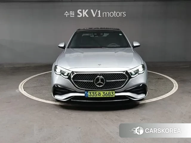 Mercedes-Benz E-Class W214 2025 Серебряный из Кореи