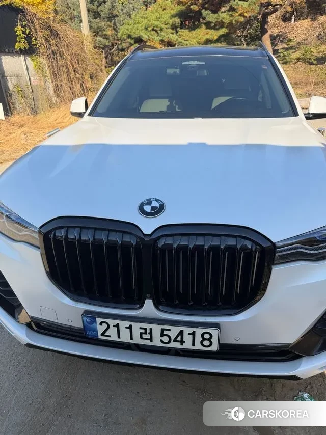 BMW X7 (G07) 2021 Белый из Кореи