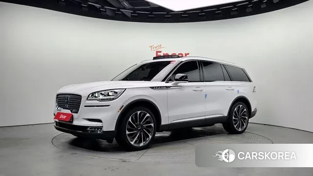 Lincoln Aviator 2nd generation 2020 Белый из Кореи