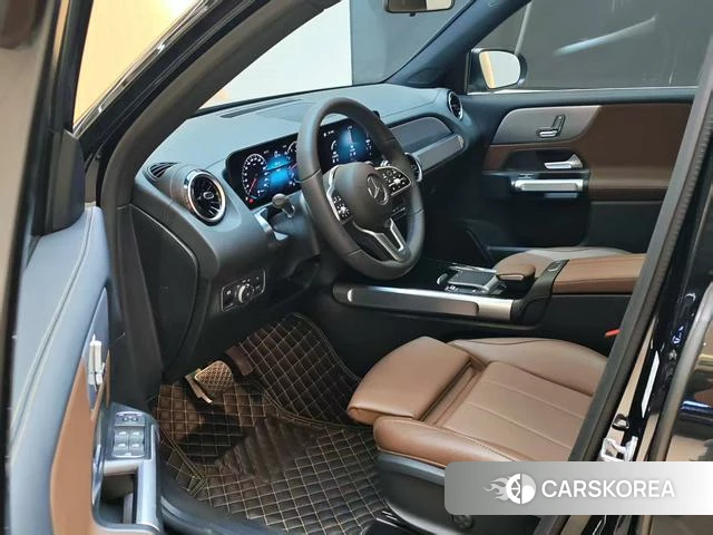 Mercedes-Benz GLB 2022 Черный из Китая