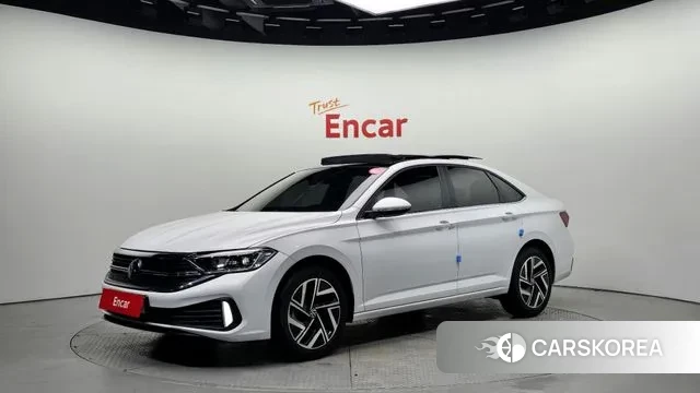 Volkswagen 7th Generation of Jetta 2023 Белый из Кореи