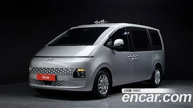 Hyundai Staria 2021 Серебряный из Кореи