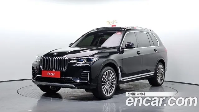 BMW X7 (G07) 2022 Черный из Кореи