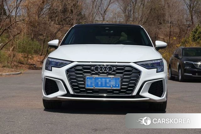 Audi A3 2023 Белый из Китая