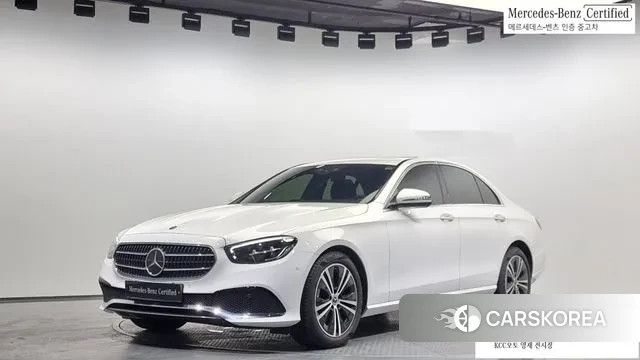 Mercedes-Benz E-Class W213 2021 Белый из Кореи