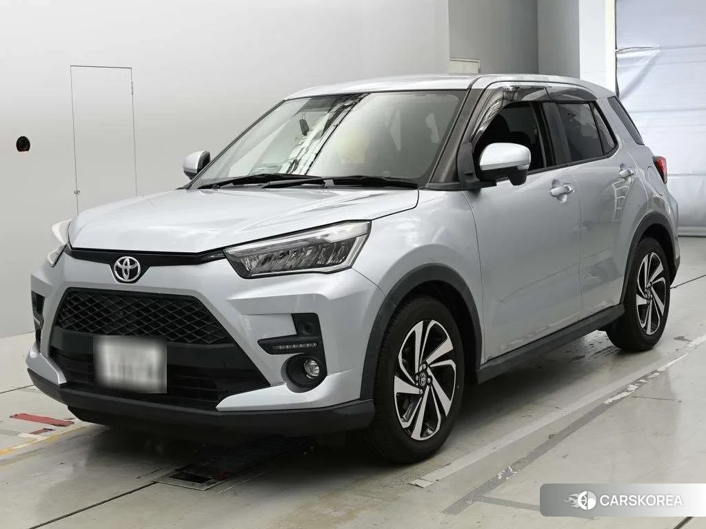 Toyota Raize 2021 из Японии
