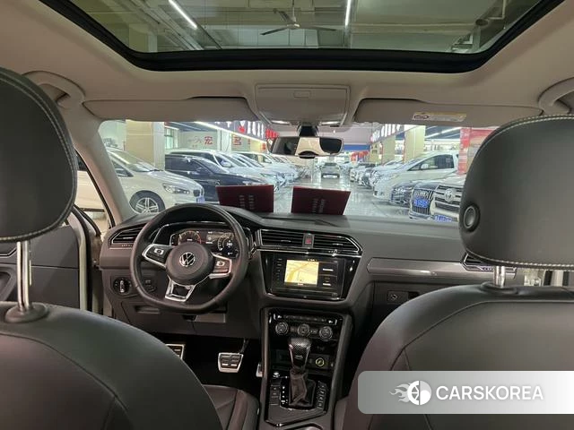 Volkswagen Tiguan L 2021 Шампань из Китая
