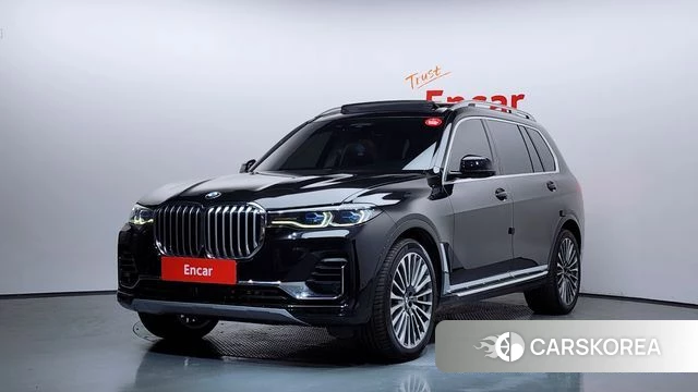 BMW X7 (G07) 2022 Черный из Кореи