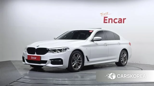 BMW 5 Series (G30) 2018 Белый из Кореи