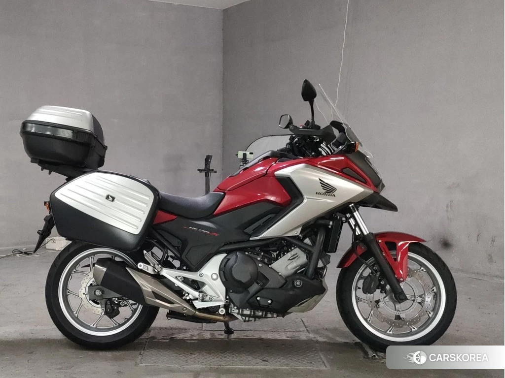 Проданный Honda NC750X DCT 2017 из Японии