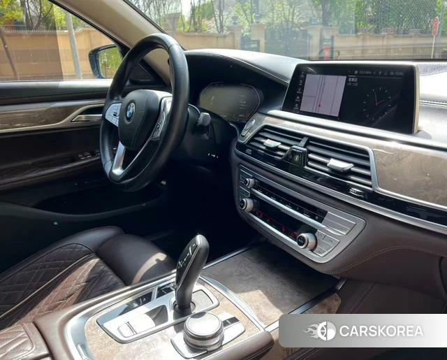 BMW 7 series 2021 Черный из Китая