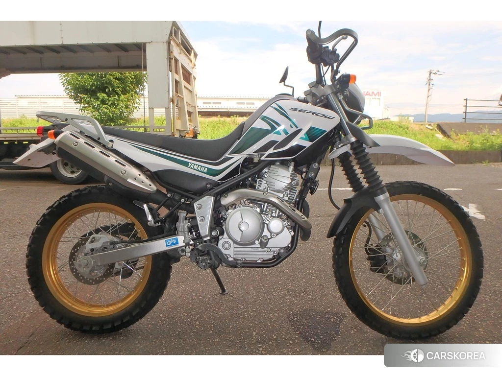 Проданный Yamaha SEROW 250 2013 из Японии