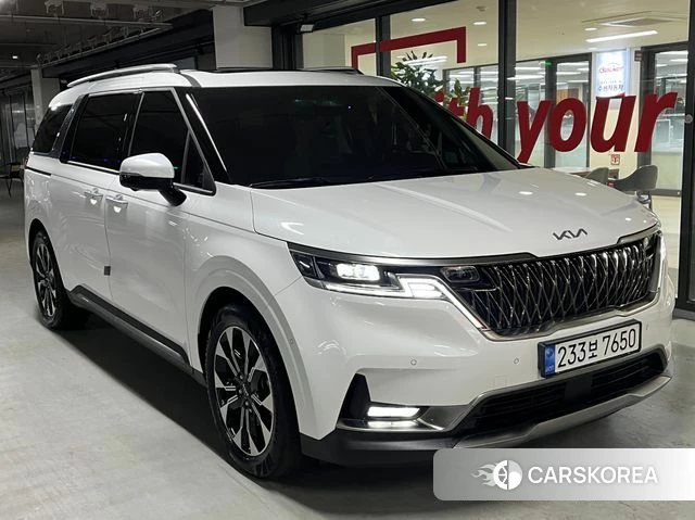 Kia Carnival 4th generation 2022 Белый из Кореи