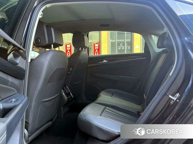 Volkswagen Passat 2024 Черный из Китая