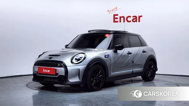 Mini Cooper S 2024 Серебряный из Кореи