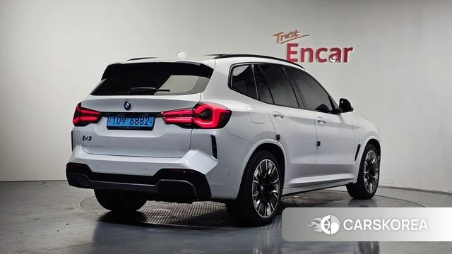 BMW iX3 2024 Белый из Кореи
