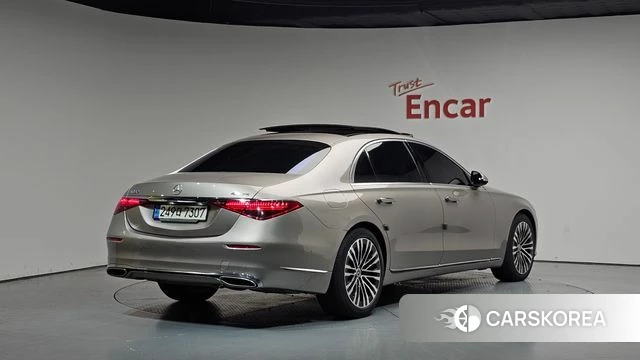 Mercedes-Benz S-Class W223 2021 Золотой из Кореи