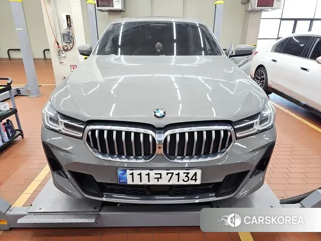 BMW 6 Series GT (G32) 2021 Песочный из Кореи