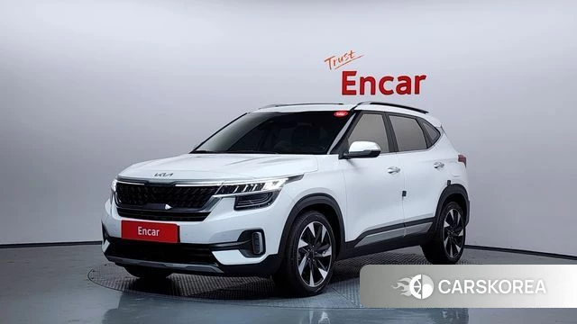 Kia Seltos 2022 Белый из Кореи