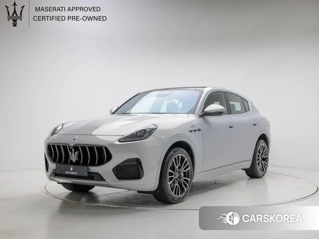 Maserati Grecale 2024 Серебристо-серый из Кореи