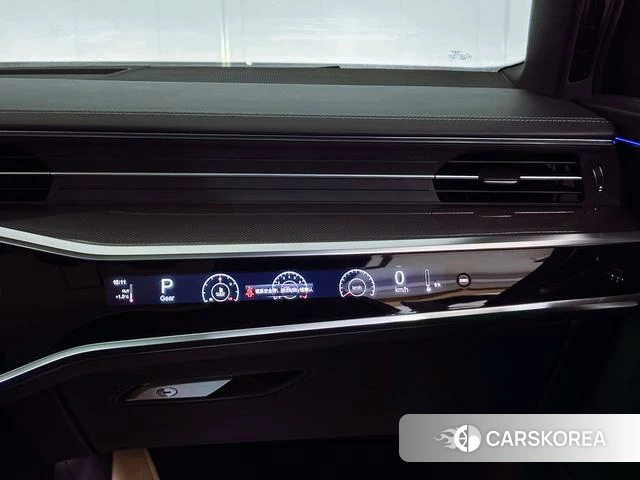 Audi A6L 2021 Черный из Китая
