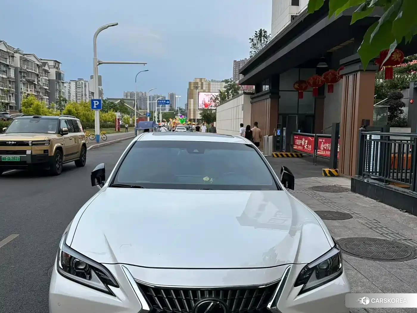 Lexus ES 2024 Белый из Китая
