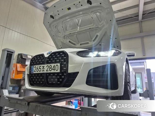 BMW 4 Series (G22) 2025 Белый из Кореи