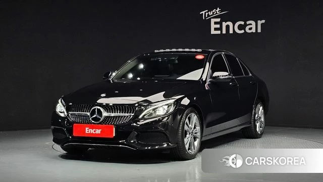 Mercedes-Benz C-Class W205 2018 Черный из Кореи
